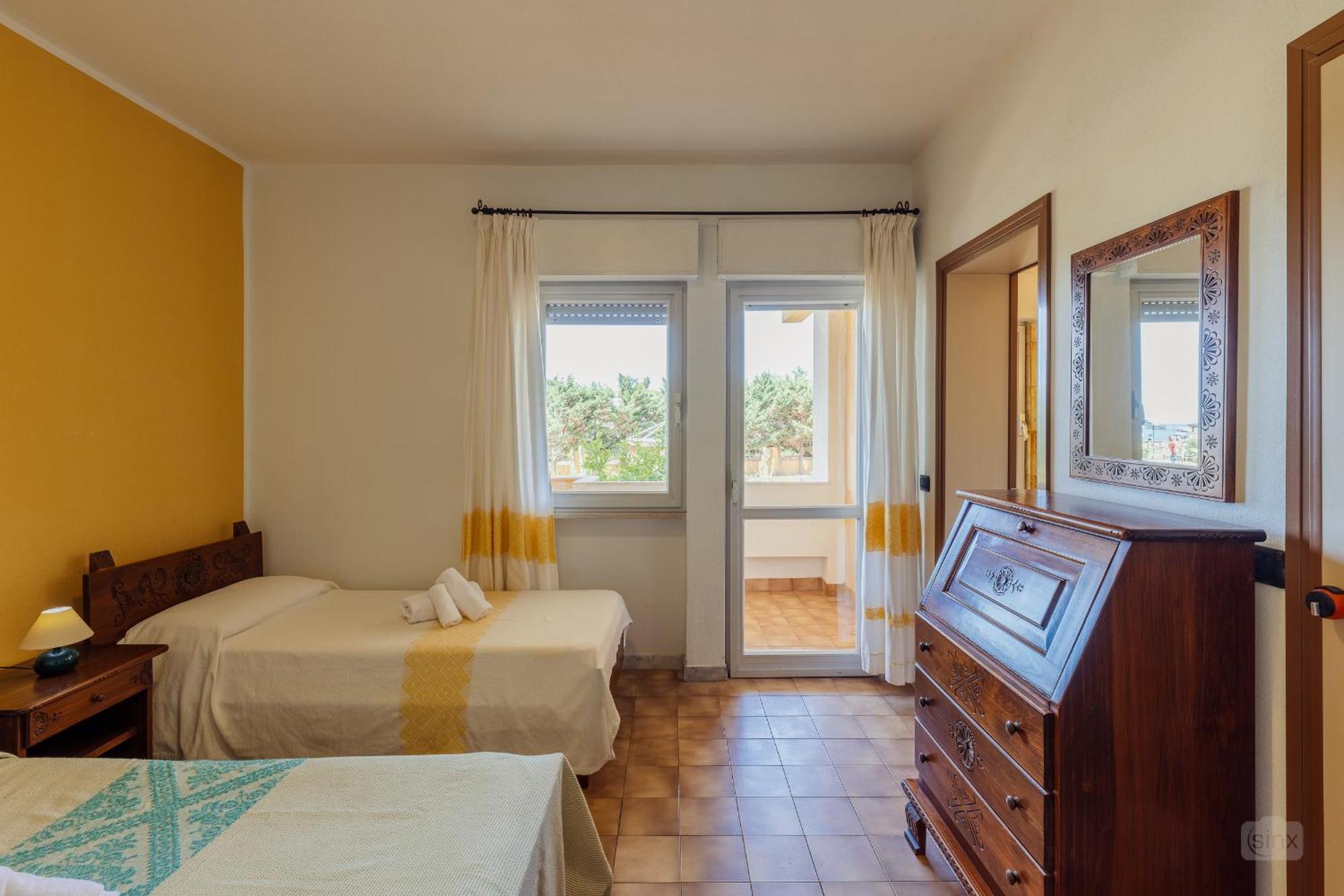 Malaspina Hotel & Resort Боза Екстериор снимка