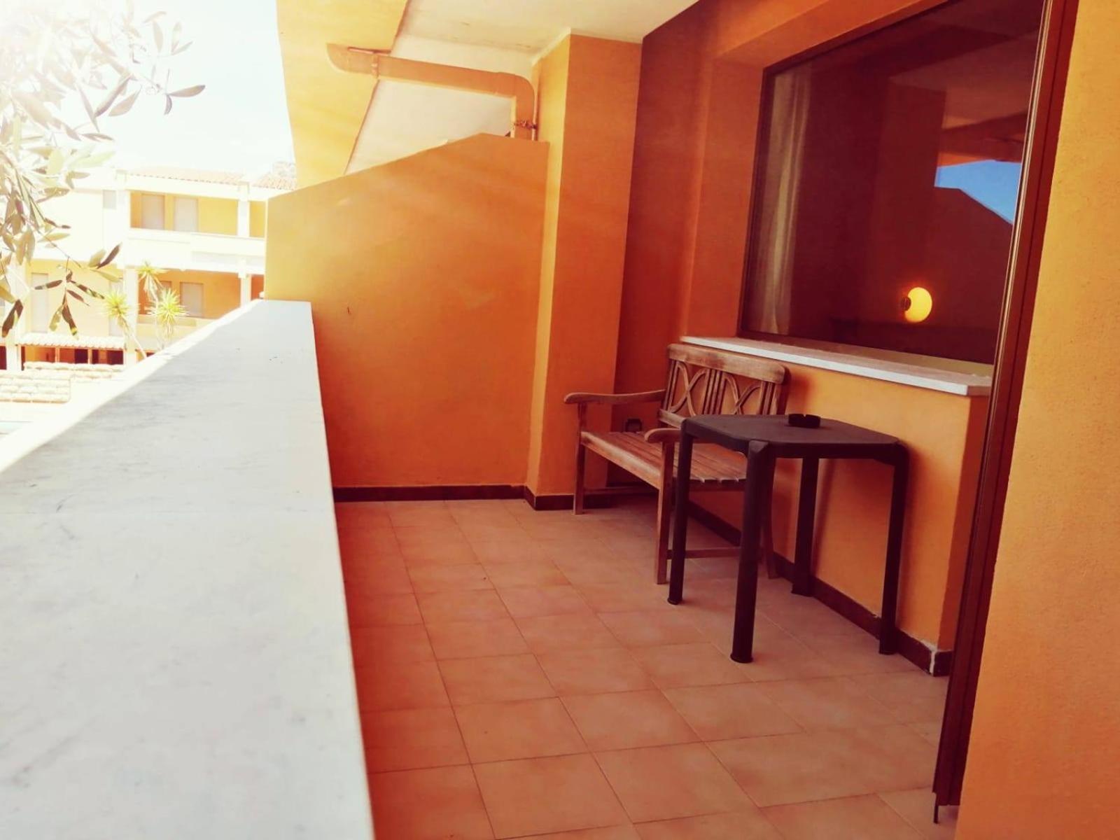 Malaspina Hotel & Resort Боза Екстериор снимка